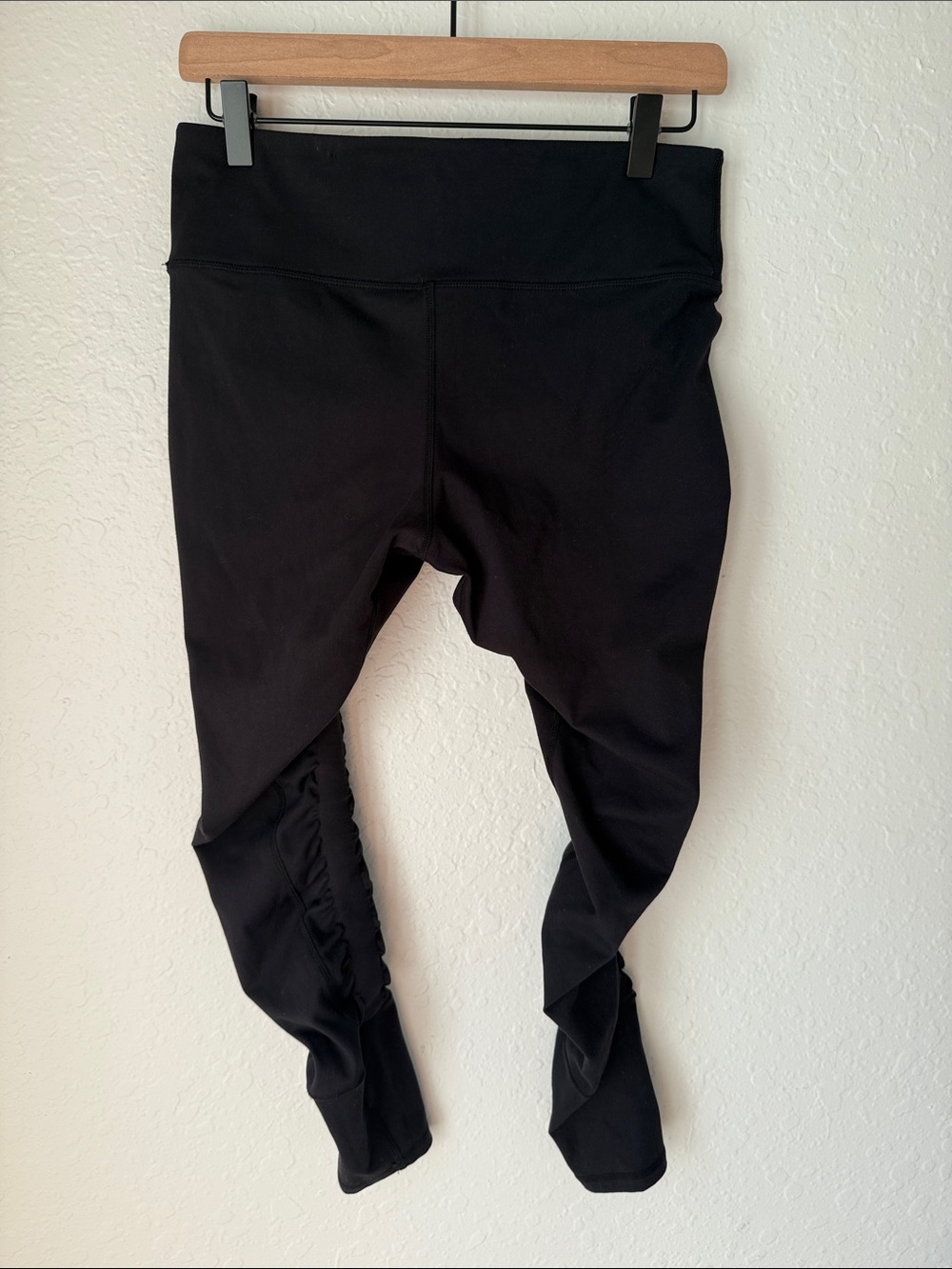 SWEETFLEXX Black Leggings with Side Ruching Size 10